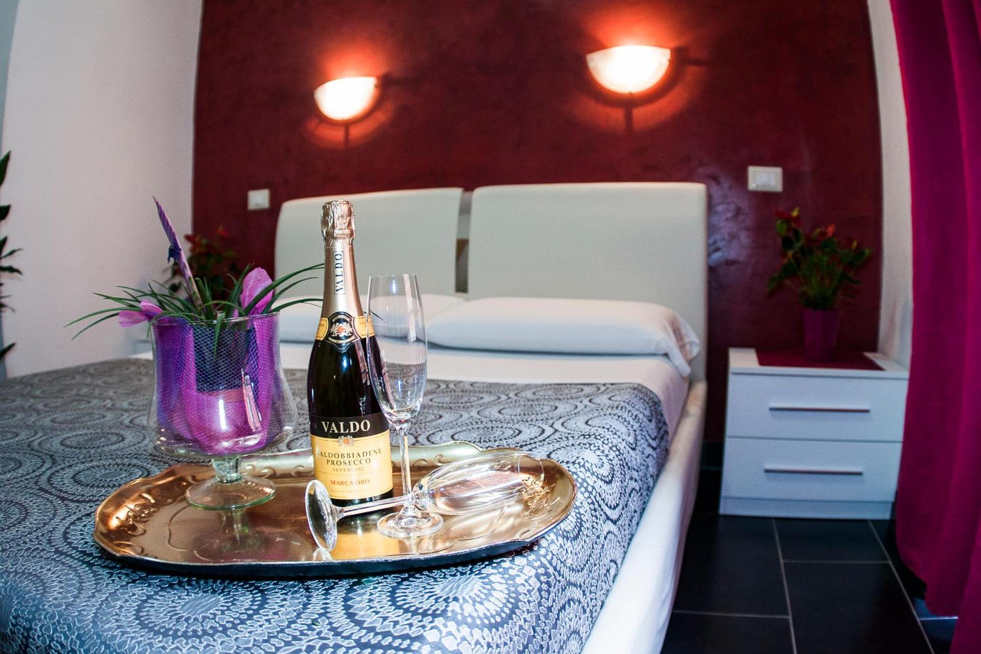 Gio' Suites Roma Quarto foto